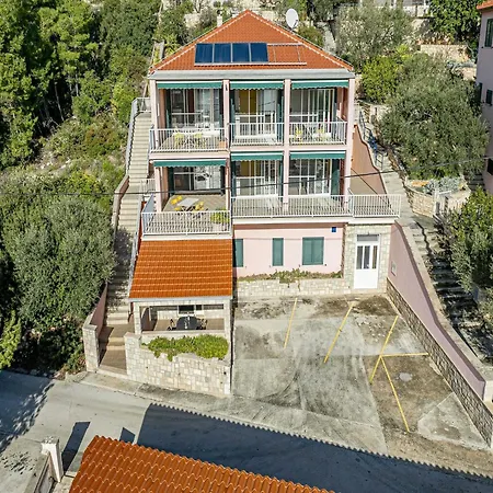 Gora Seaview - 1 *